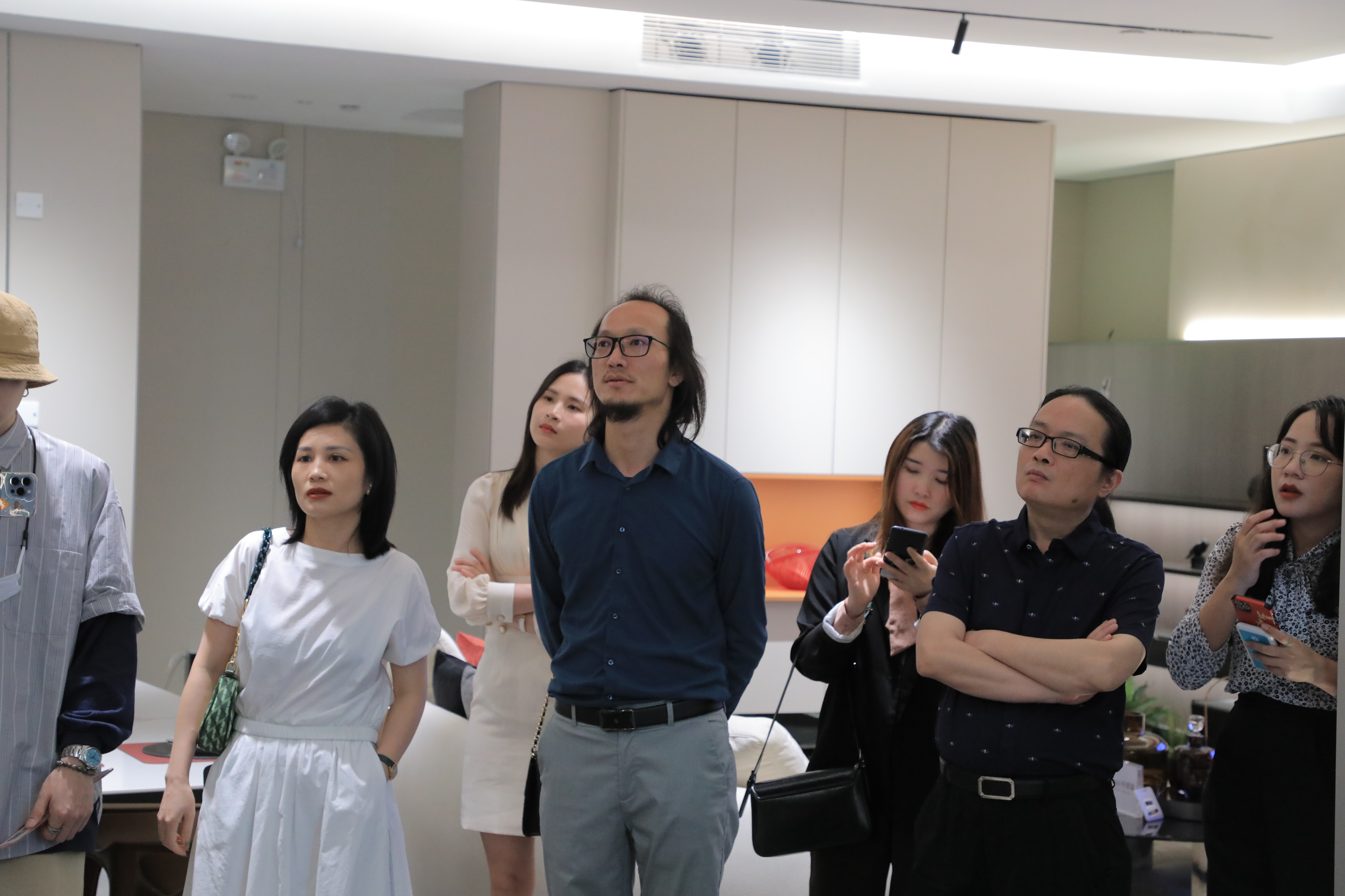 正能量网站新展厅